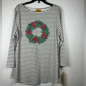 Women’s Christmas Holiday Striped Wreath Long Sleeve Top Size Small Cotton Blend